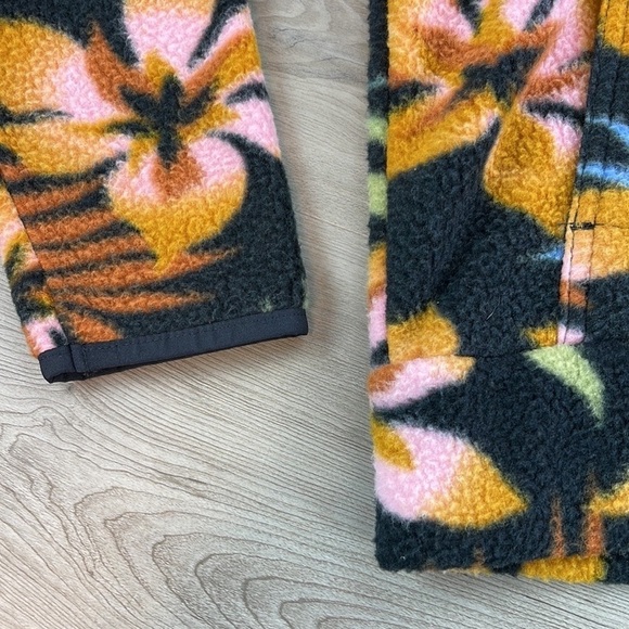🔆BILLABONG🔆 BOUNDARY FLORAL FLEECE MOCK HALF ZIP - Picture 11 of 15